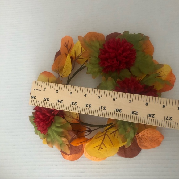Small Fall Floral Wreath for Door Wall Centerpiece - Fall colors - Picture 8 of 9